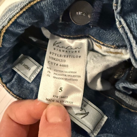 KANCAN Signature Girls - High Rise Stretch Short Size 6. From The Buckle - Picture 4 of 4